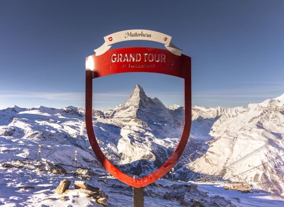 DISCOVER THE EXCLUSIVE GRAND TOUR PROMO!