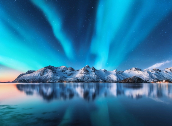 Lofoten-islands-Norway with northern lights