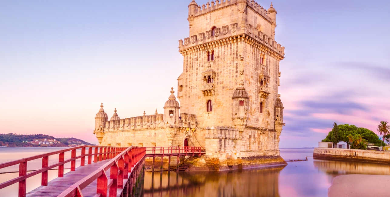 Lisbon by Rail - Lisbon Train Vacations | Railbookers®