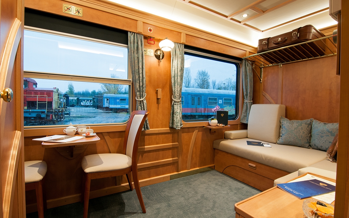 Golden Eagle Danube Express | Railbookers®