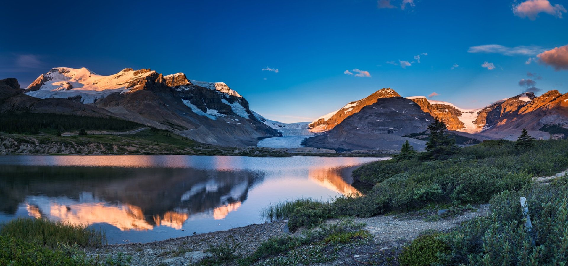 Canadian Rockies and Lake Louise Explorer