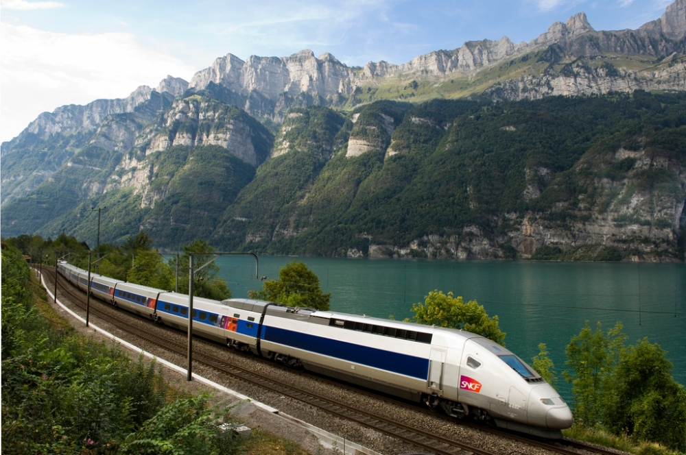 Here Are 5 Amazing Ways to Get to Italy by Train You ll Love 2